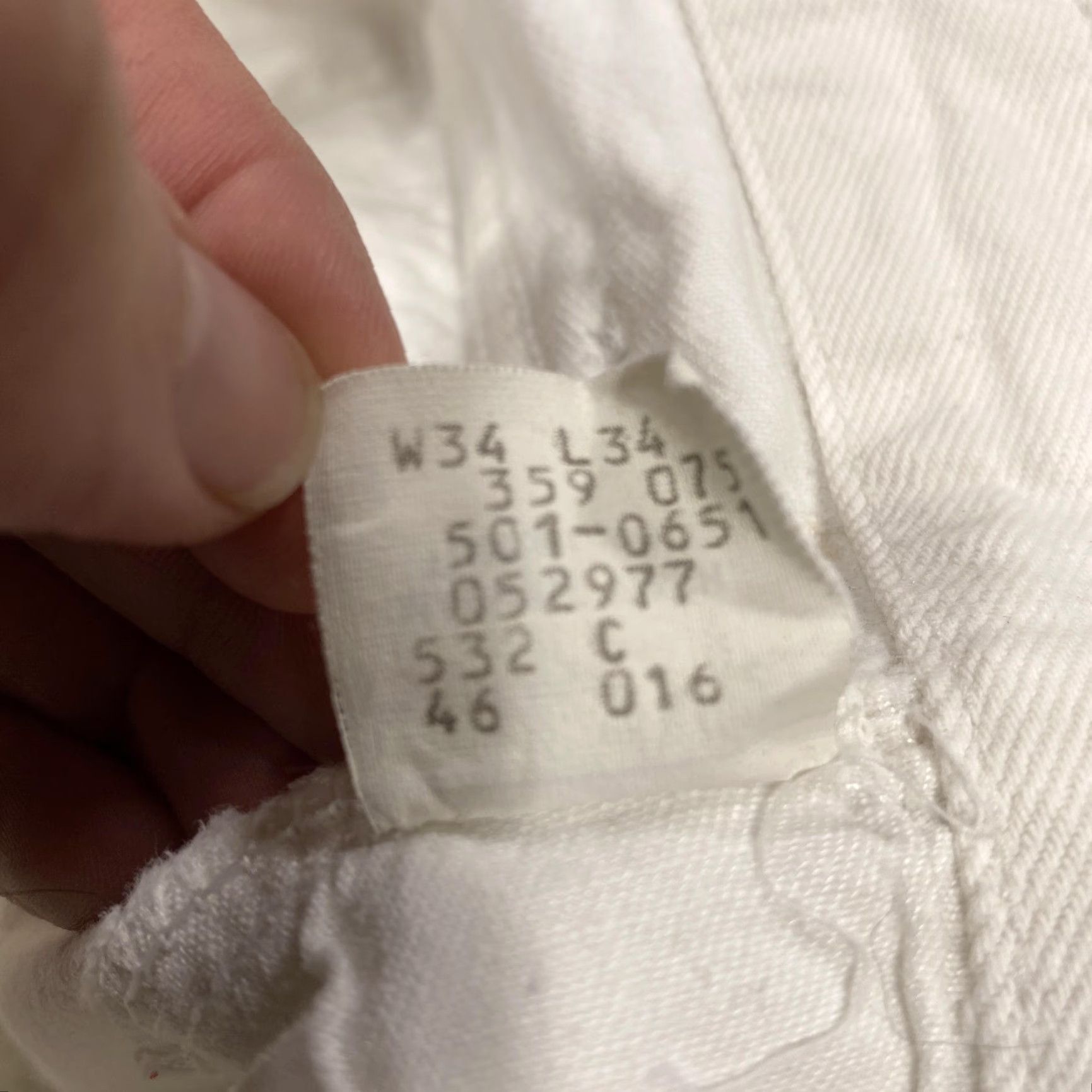 Levi's VINTAGE Levis 501 Cut-Off Shorts Womens 32 White Jorts Distressed Daisy Duke Booty Biker Size 24" / US 00 / IT 34 - 4 Thumbnail