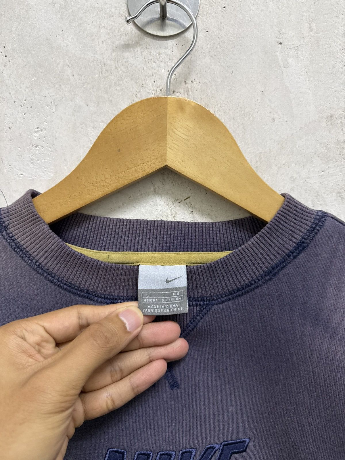 Nike Sun Faded Nike Swoosh Kid Size Sweatshirt Size US XXS / EU 40 - 6 Thumbnail