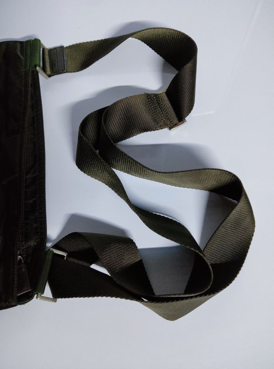 Prada Authentic Prada Bag Nylon Crossbody Size ONE SIZE - 7 Thumbnail