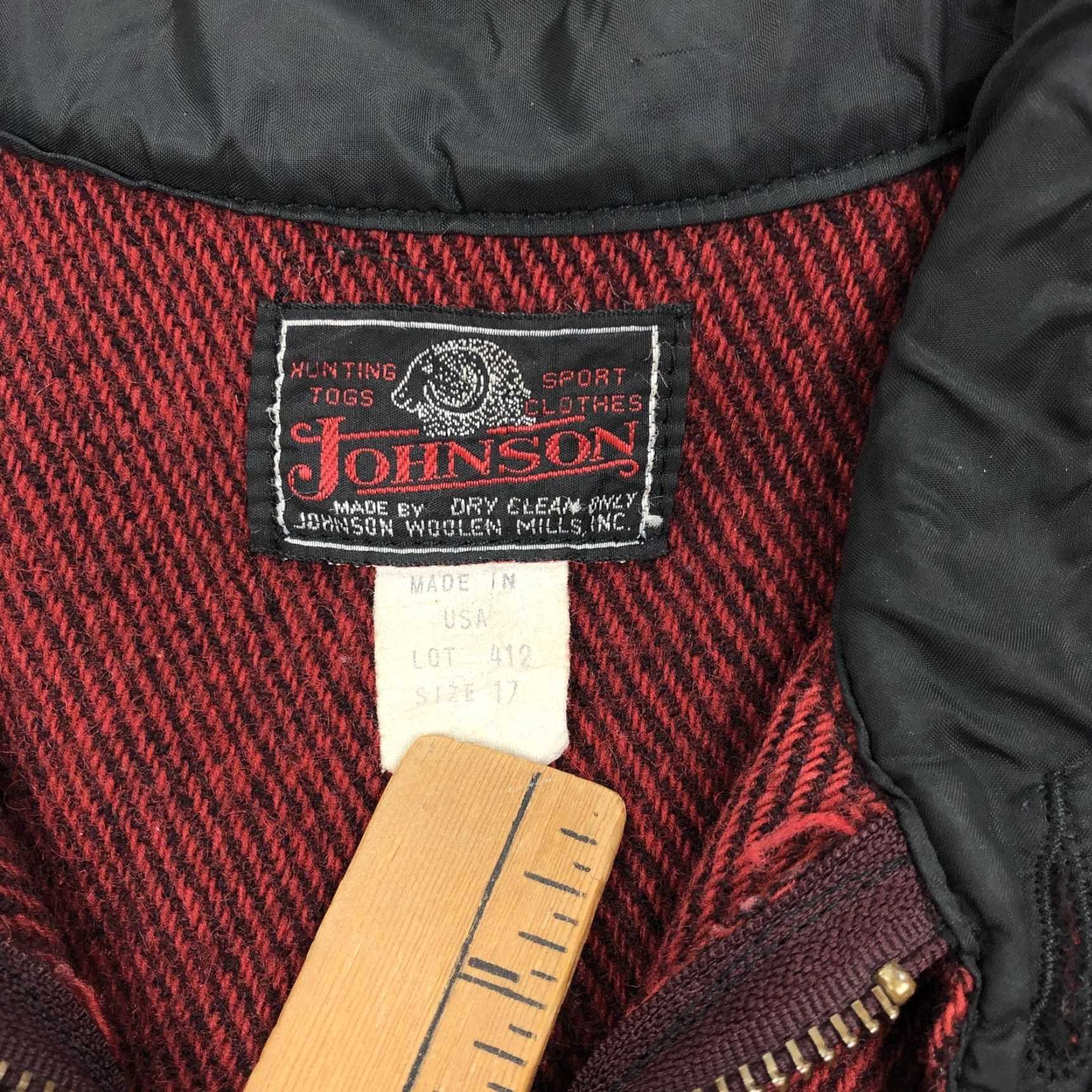 Johnson Woolen Mills VINTAGE Johnson Woolen Mills Red Black Herringbone Wool Full Zip Jacket 42 Mens Wool Coat Size US XS / EU 42 / 0 - 3 Thumbnail