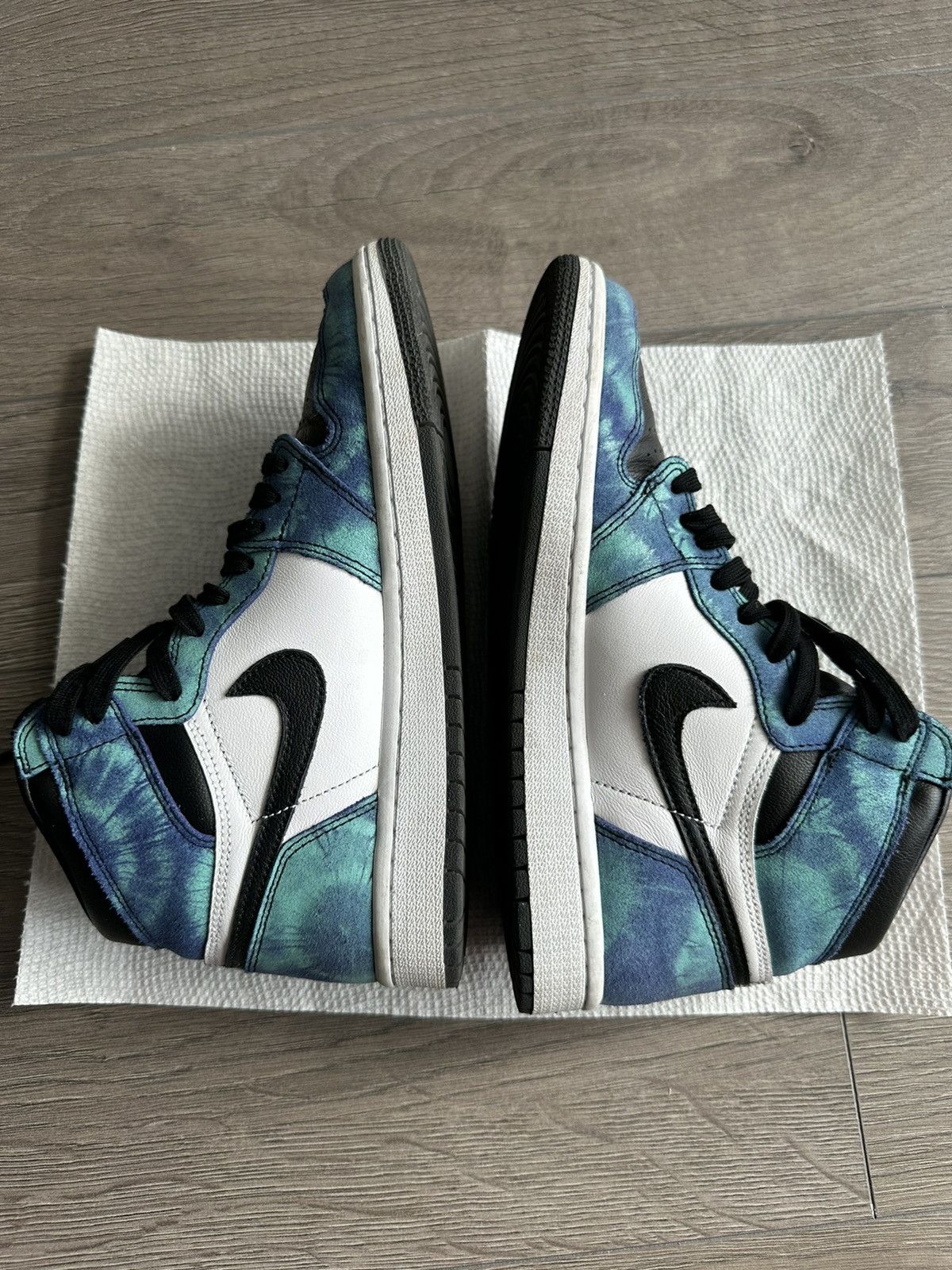 Jordan Brand × Nike Tie Dye Jordan 1 Size US 8 / IT 38 - 4 Thumbnail