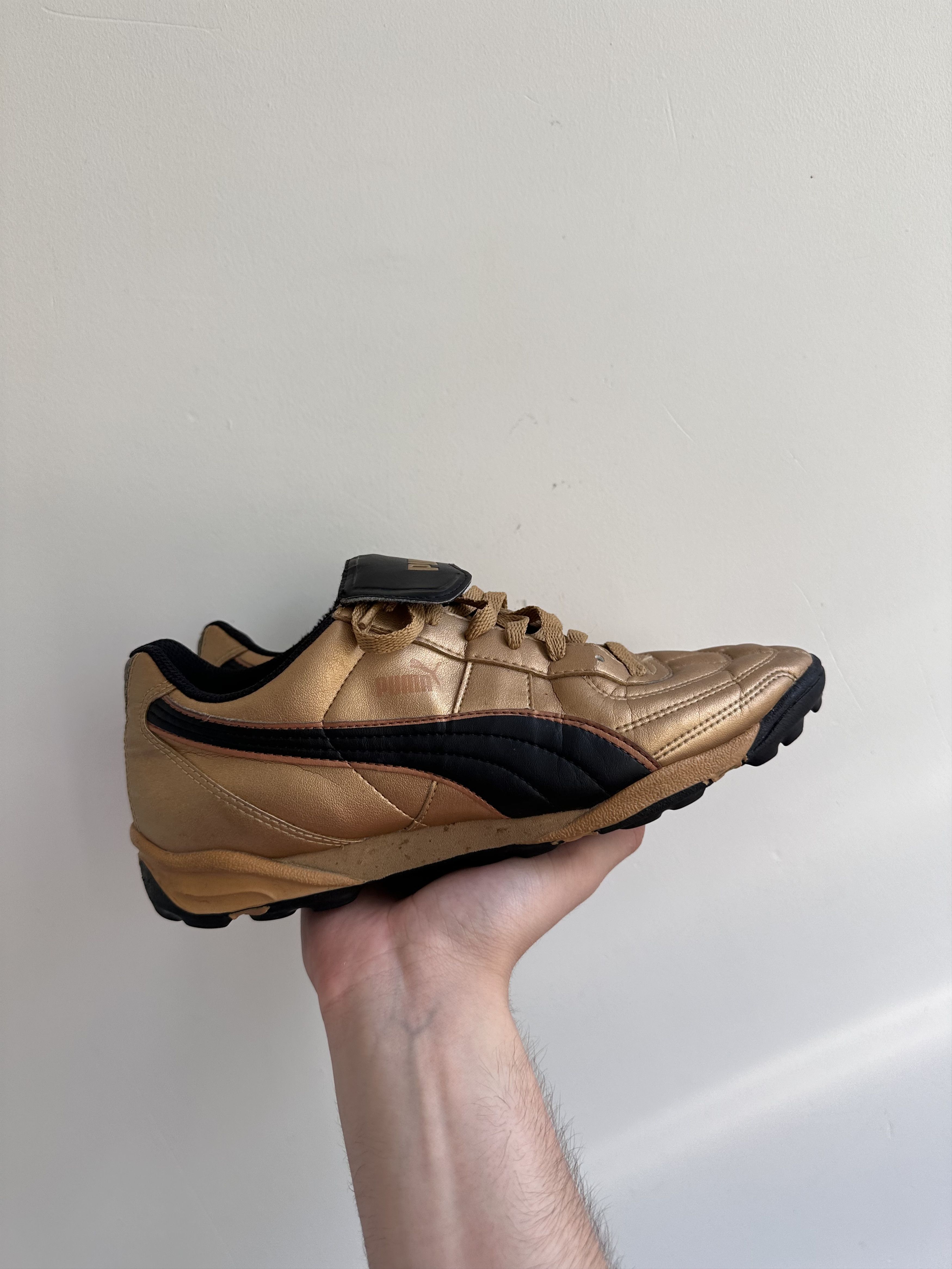 Puma × Vintage Puma vintage football shoes Size US 8 / EU 41 - 5 Thumbnail