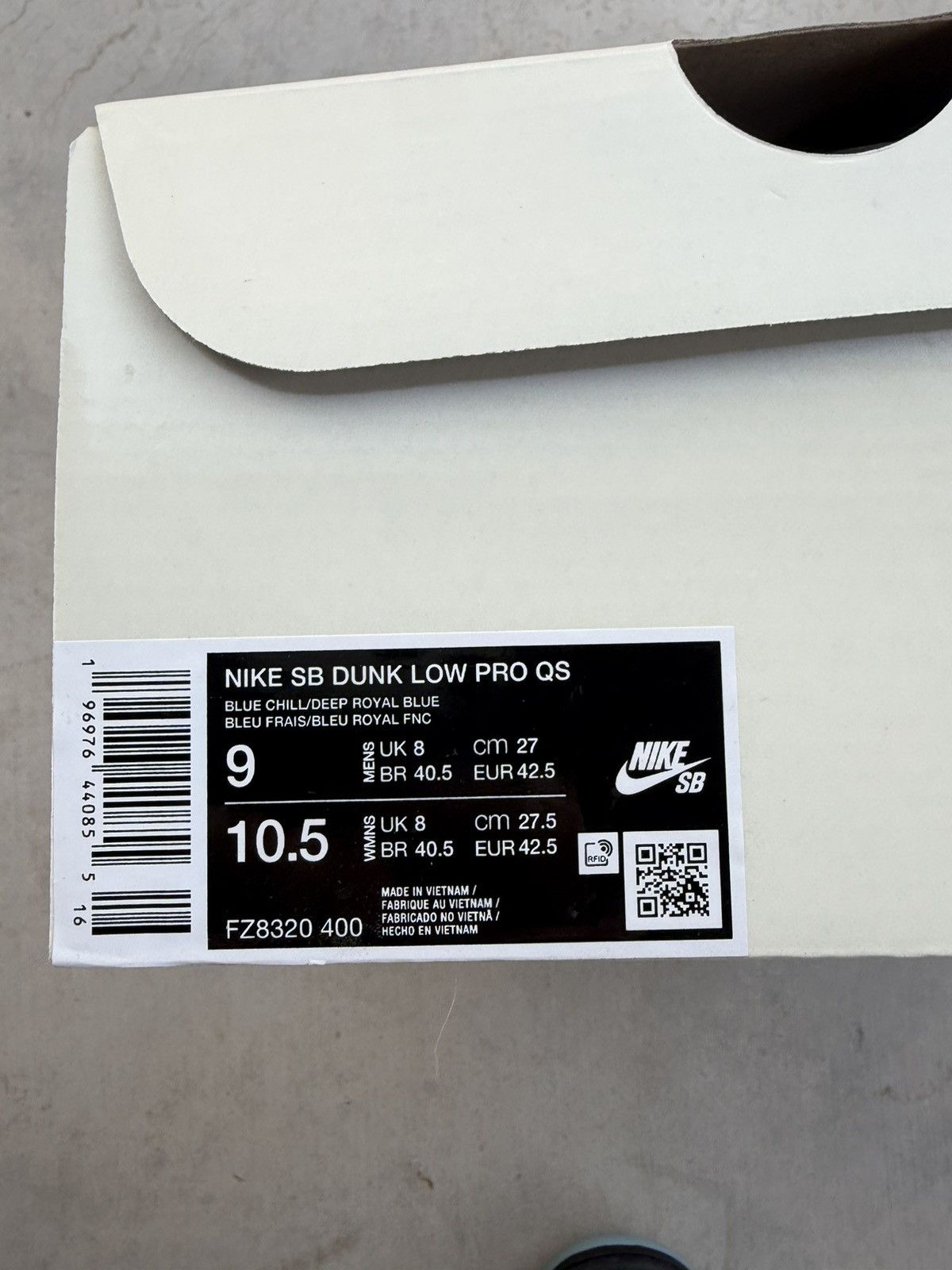 Nike Nike SB Dunk Low Pro “Powderpuff Girls – Bubbles” OG ALL 9M Size US 9 / EU 42 - 13 Thumbnail