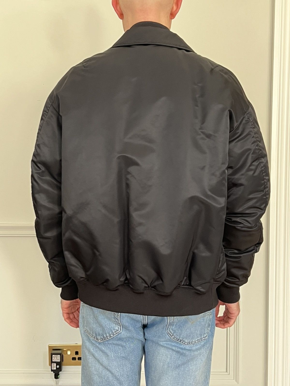 Jil Sander × Uniqlo Jill Sander x Uniqlo Men's MA1 Bomber Jacket (2019) Size M Size US M / EU 48-50 / 2 - 4 Thumbnail