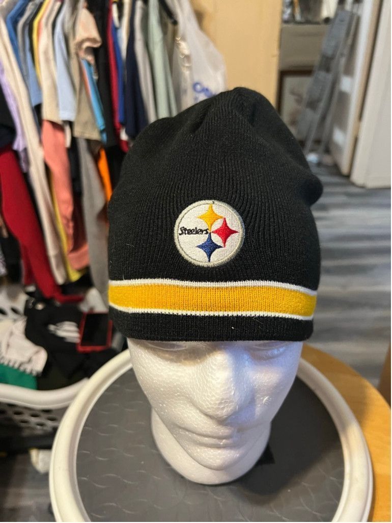 NFL Men's NFL Team Apparel Pittsburgh Steelers Black Beanie Size ONE SIZE - 1 Thumbnail