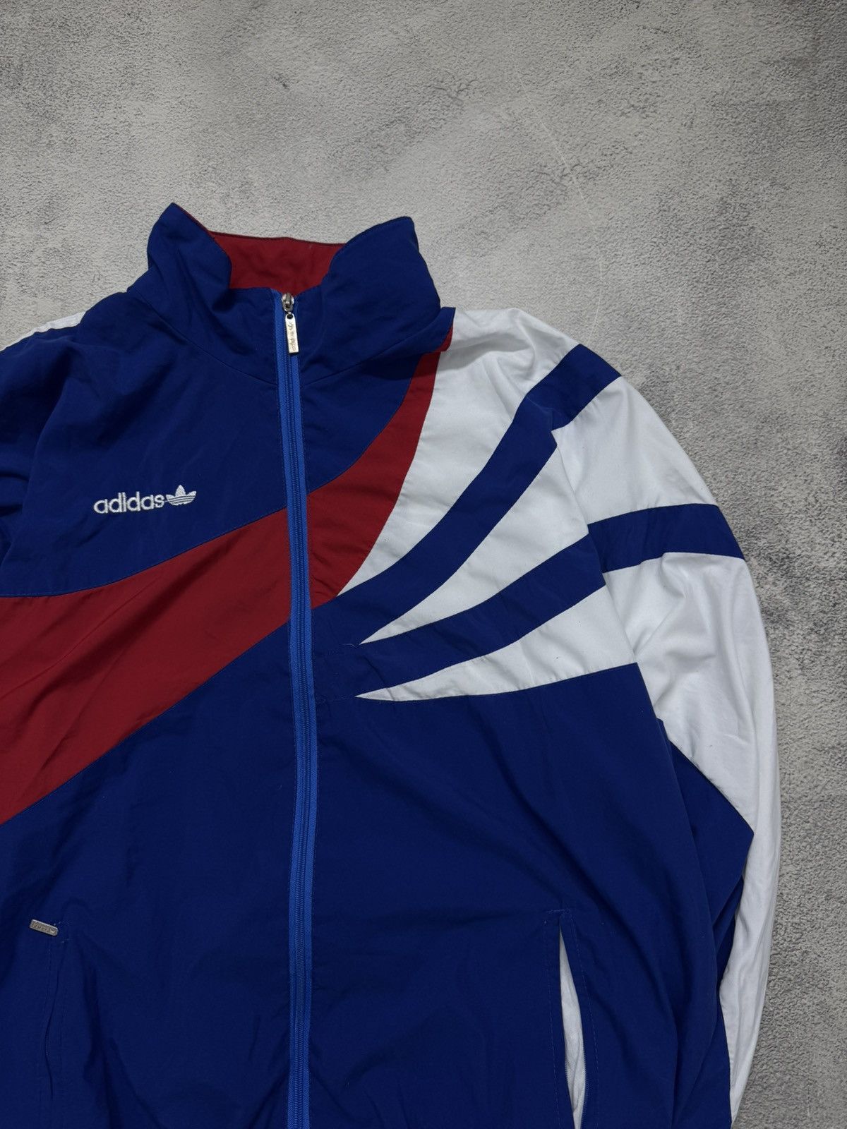 Adidas Vintage Y2k Adidas 💙 Nylon Logo Jacket 90’s Size US XL / EU 56 / 4 - 5 Thumbnail