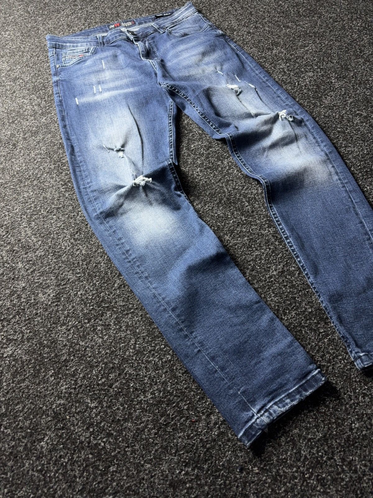 Diesel Luxury Diesel D.N.A. Distressed Blue Jeans Made in Italy Size US 30 / EU 46 - 2 Thumbnail