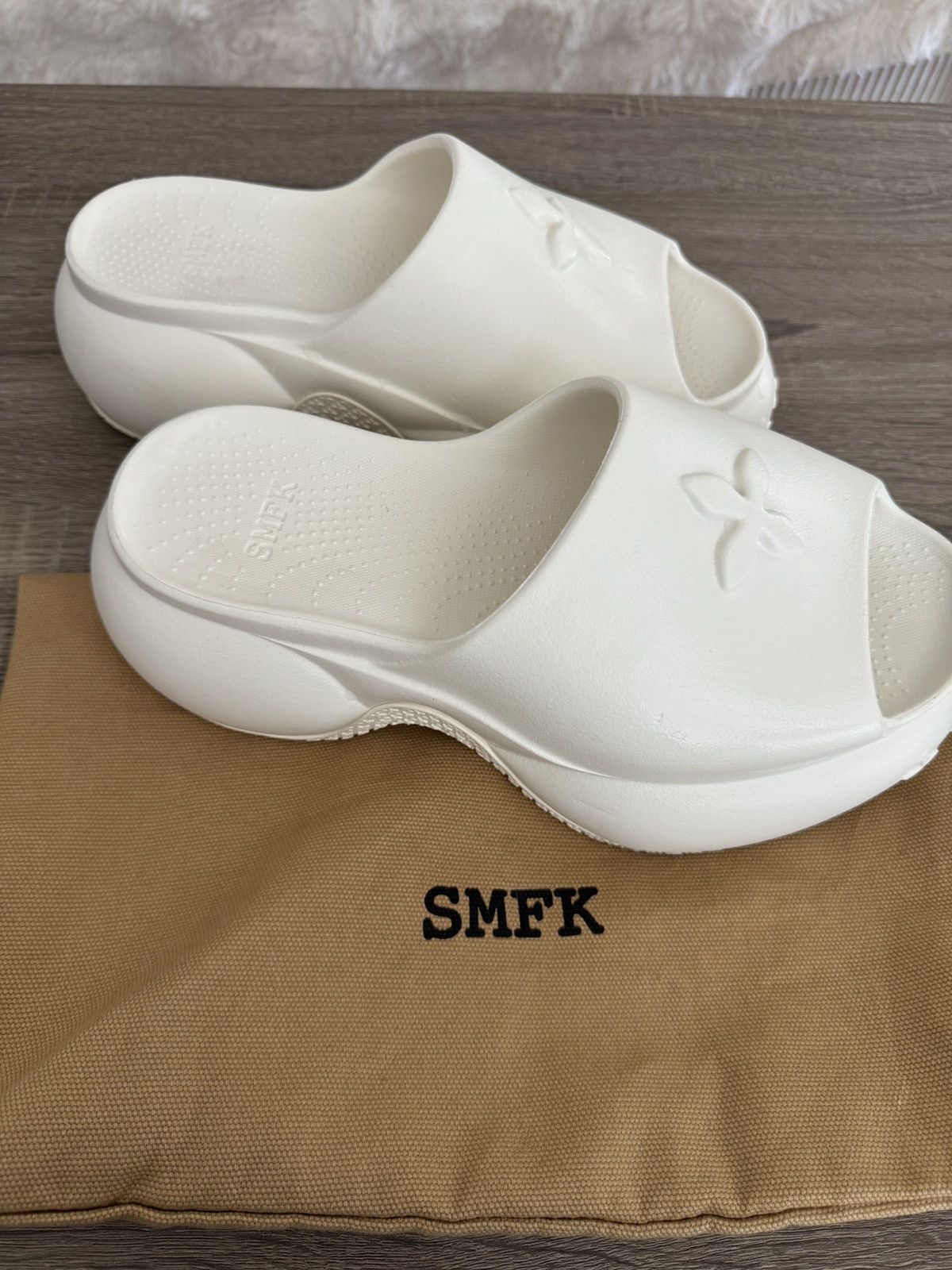 SMFK HIGH-HEEL BUMPER SANDAL IN WHITE Size US 8 / IT 38 - 1 Thumbnail
