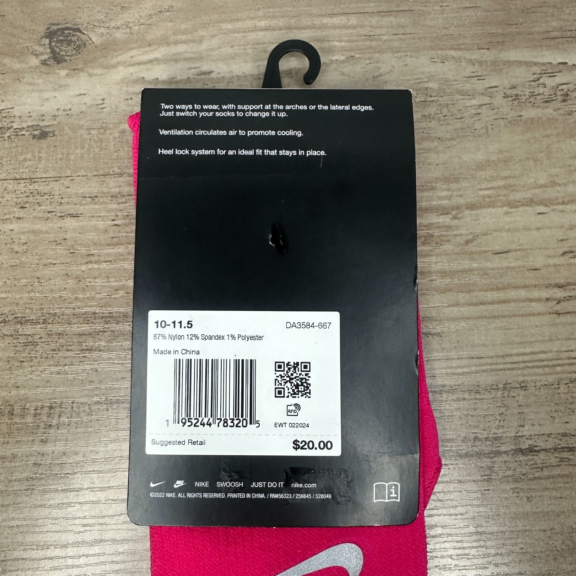 Nike NWT Nike Unisex Spark Dri-FIT Running Crew Socks Pink Size L Size ONE SIZE - 11 Thumbnail