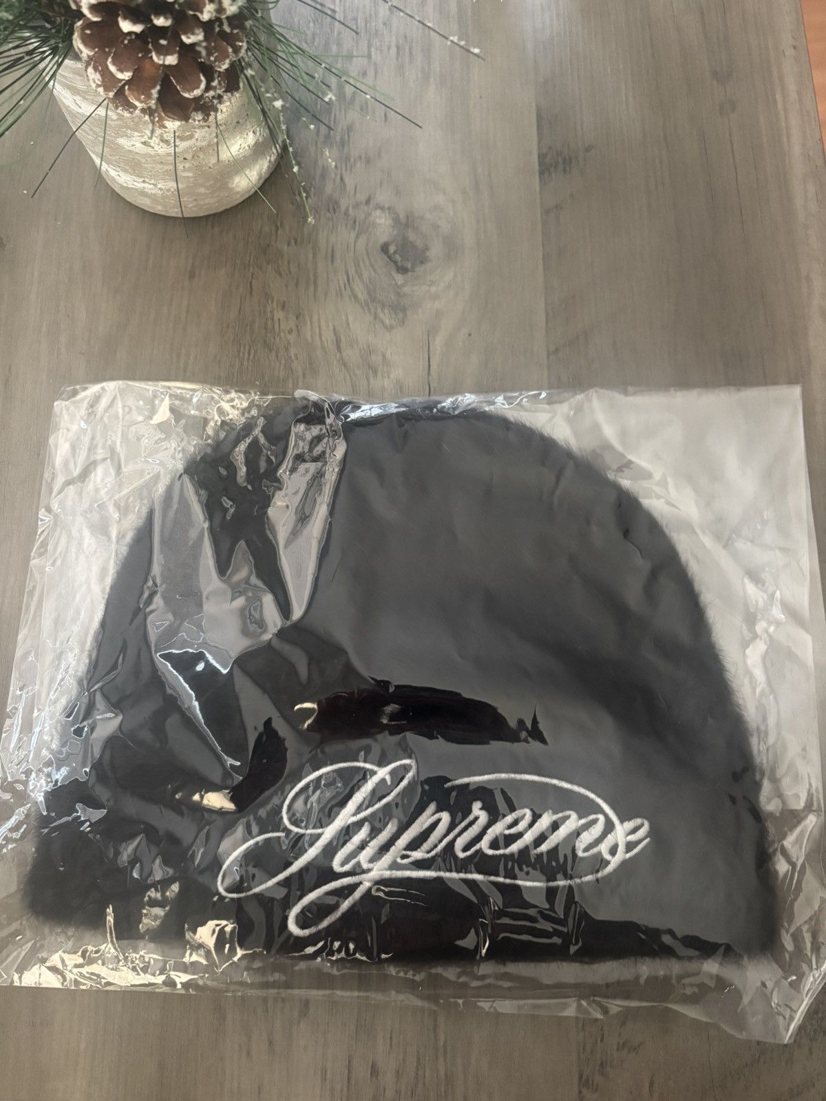 帽子 Supreme Kangol Bermuda 504 Hat Black XL 帽子 Supreme Kangol Bermuda 504 Hat Black XL Kangol Cap Supreme