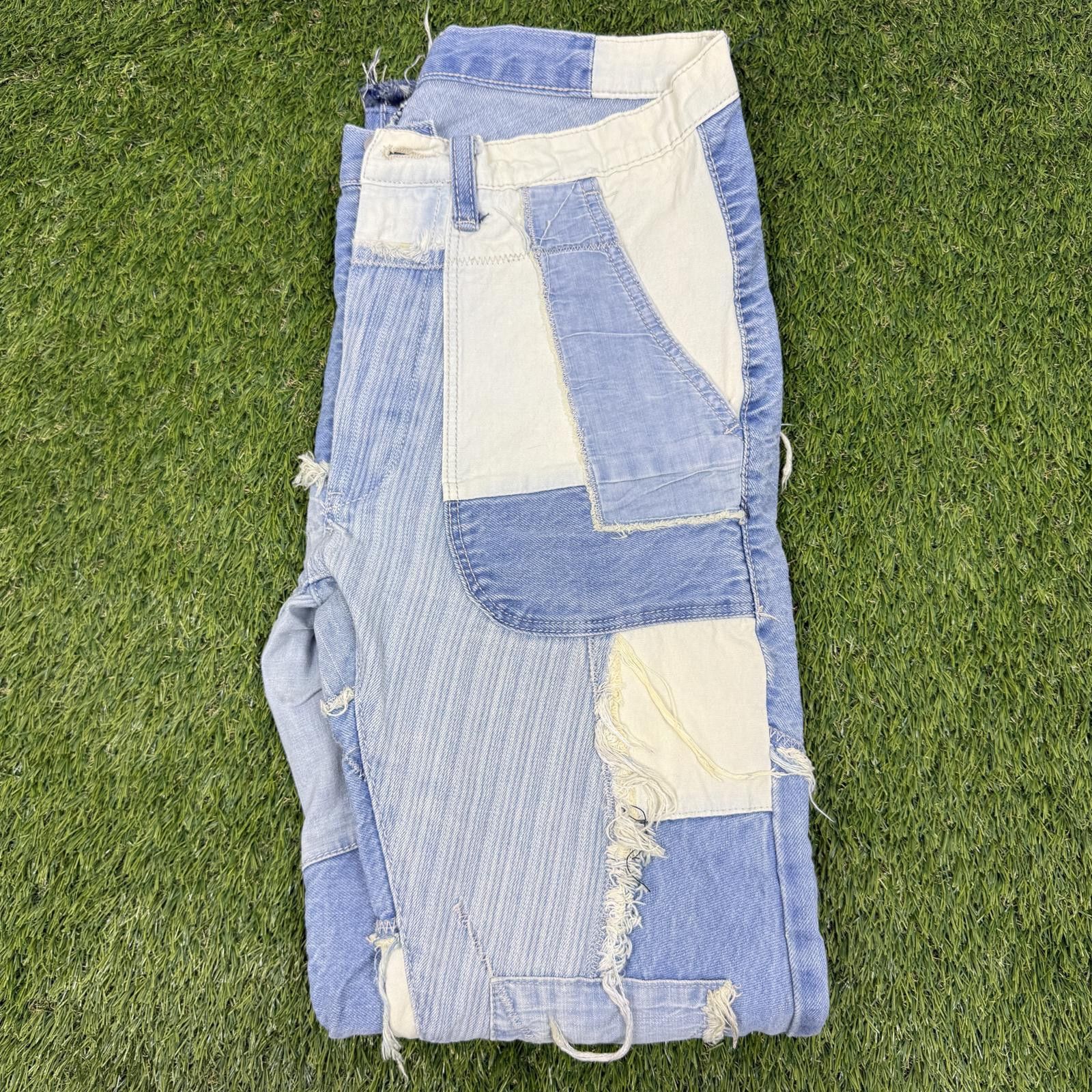The Unbranded Brand Patchwork Distressed Denim Jeans Size US 30 / EU 46 - 2 Thumbnail