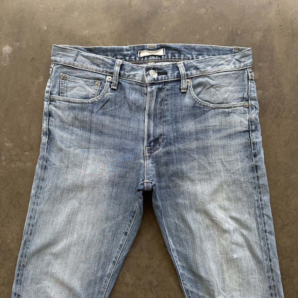 Japanese Brand Vintage Japanese Faded Distressed Denim Jean Pant W33 Size US 33 - 3 Thumbnail