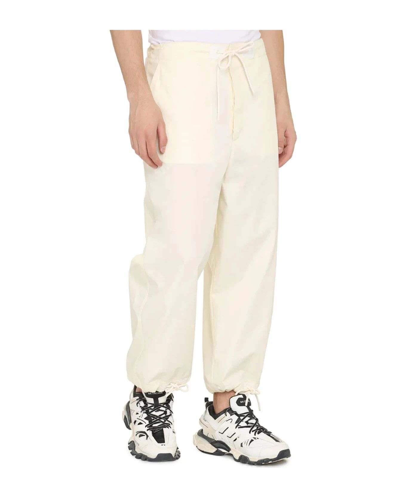 Moncler Moncler Logo Badge Cargo Pants Size US 32 / EU 48 - 2 Thumbnail