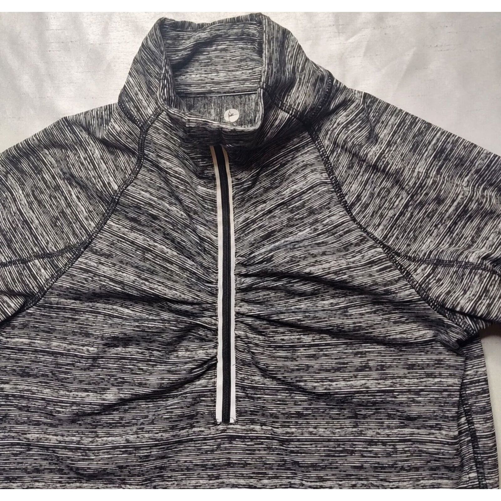 Vintage 90 Degree Women Small 1/2 Zip Gray Thumbholes Pullover Performance Shirt Size S / US 4 / IT 40 - 3 Thumbnail