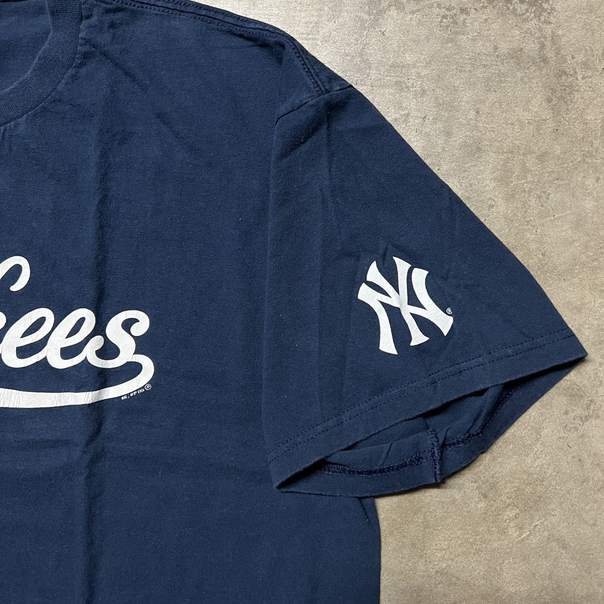 New York Yankees × Nike × Vintage Vintage 2000’s MLB New York Yankees Team Nike T-Shirt Size US L / EU 52-54 / 3 - 4 Thumbnail