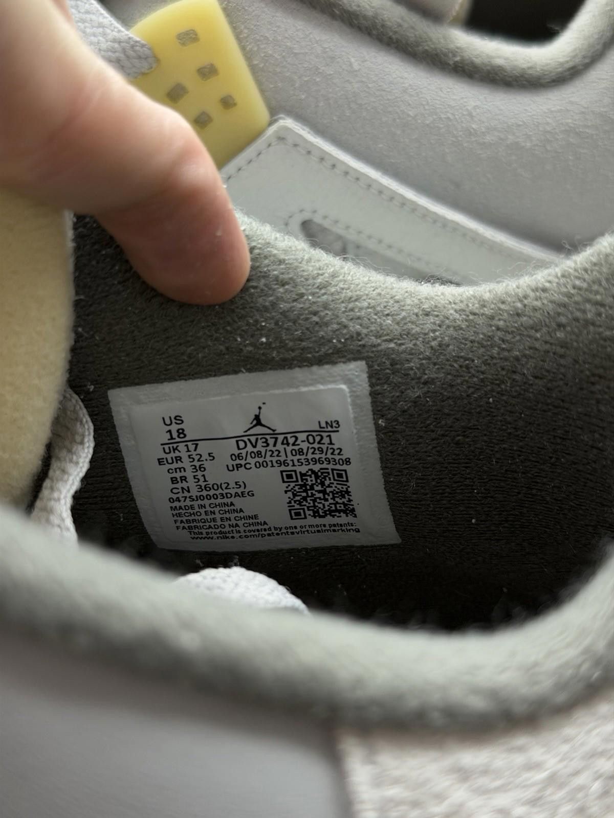 Jordan Brand Jordan 4 Retro SE Craft Size (18) Brand New DV3742-021 Size US 15 / EU 48 - 8 Thumbnail
