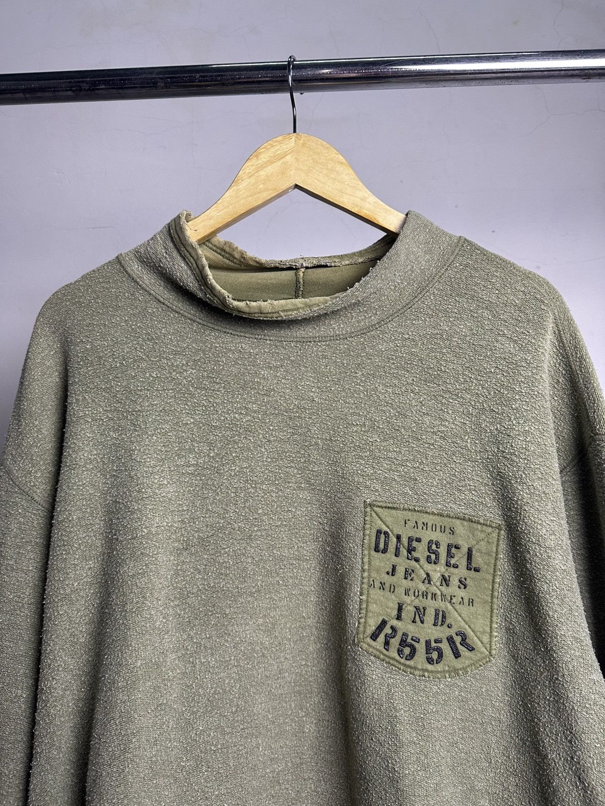 Diesel × Le Grande Bleu (L.G.B.) Ripped Diesel Army Longsleeve Sweatshirt Size US L / EU 52-54 / 3 - 3 Thumbnail