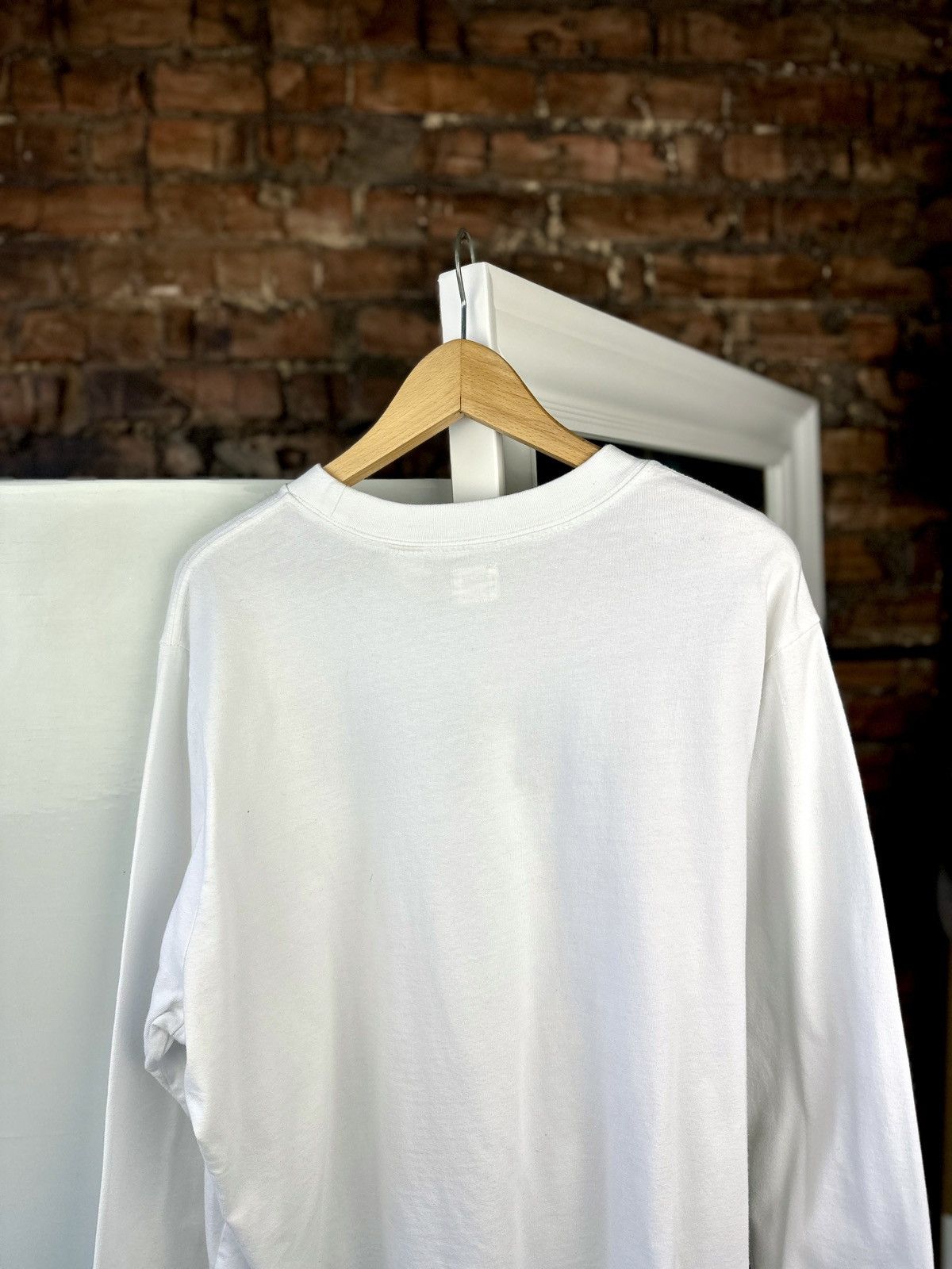Levi's Men’s Long Sleeve Levi’s Big Logo White Size: XL Size US XL / EU 56 / 4 - 6 Thumbnail