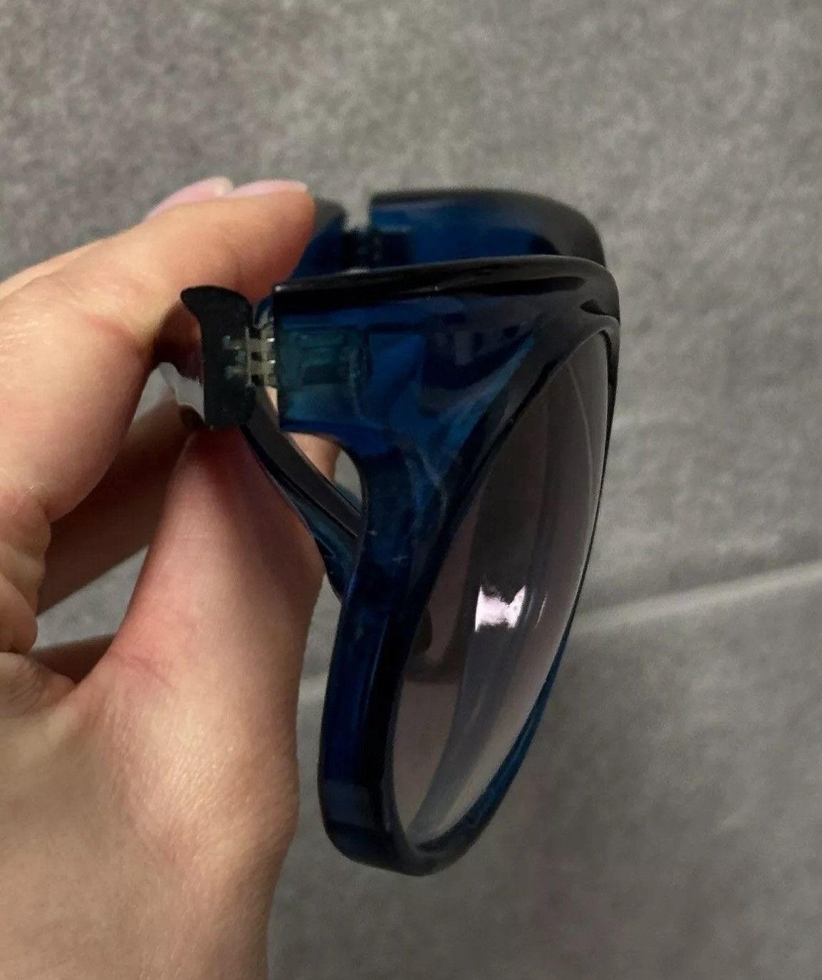 Vintage × Yves Saint Laurent Yves Saint Laurent Big Cat Eye Round Plastic Sunglasses Size ONE SIZE - 10 Thumbnail