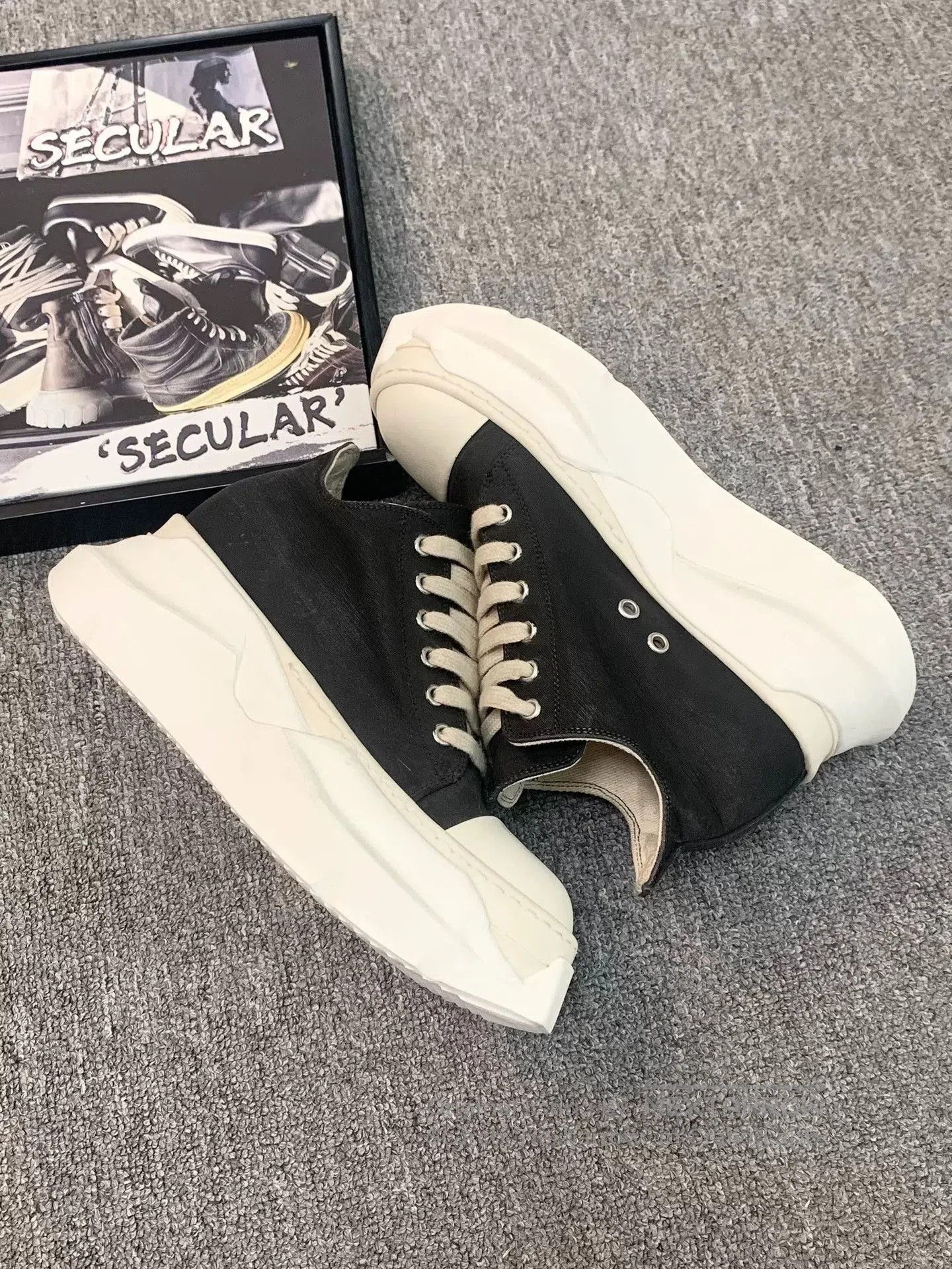 Rick Owens Rick Owens Thick Sole Low. Size US 5 / IT 35 - 5 Thumbnail