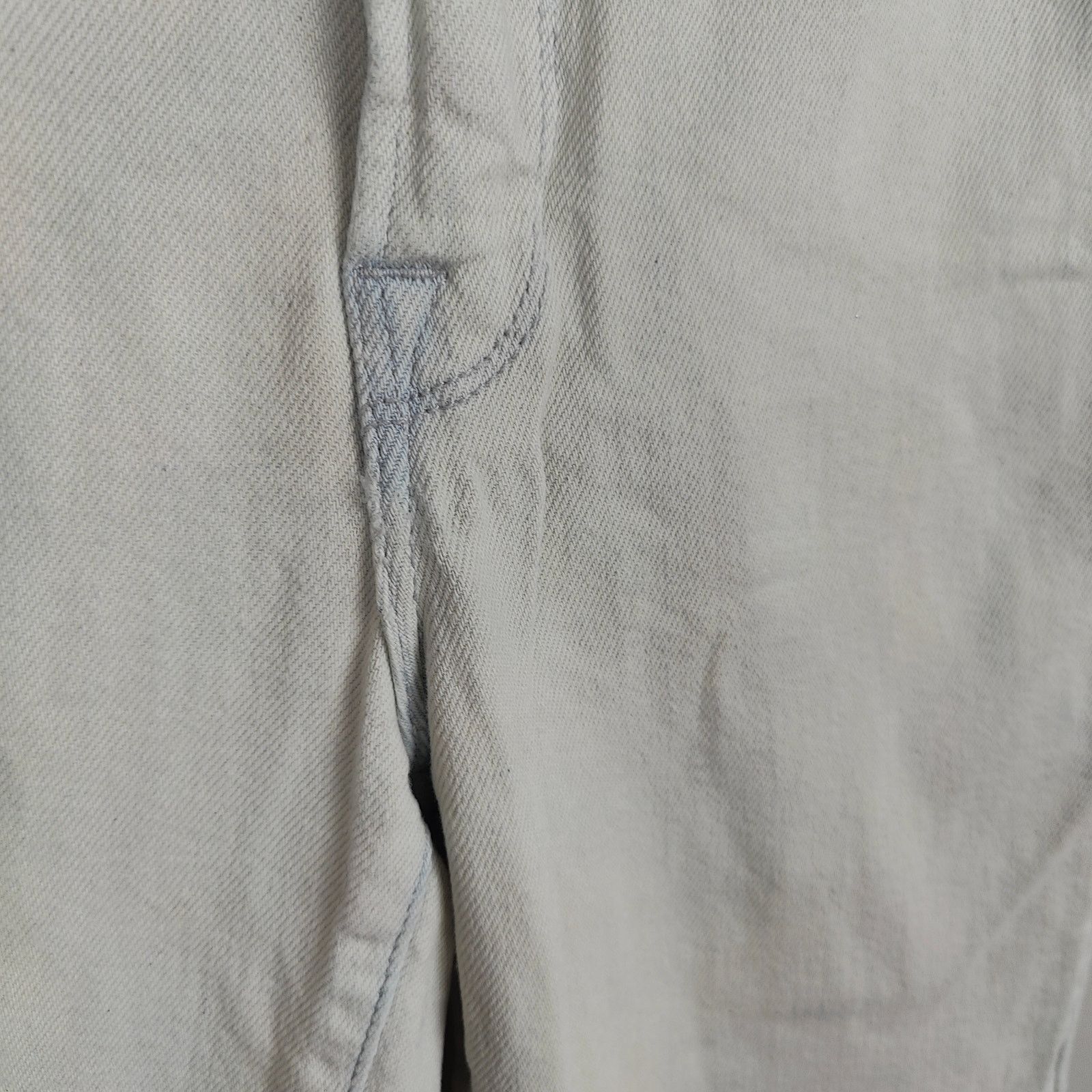Good American Good American Straight Leg Jeans Womens 2 26 Light White Size 26" / US 2 / IT 38 - 5 Thumbnail