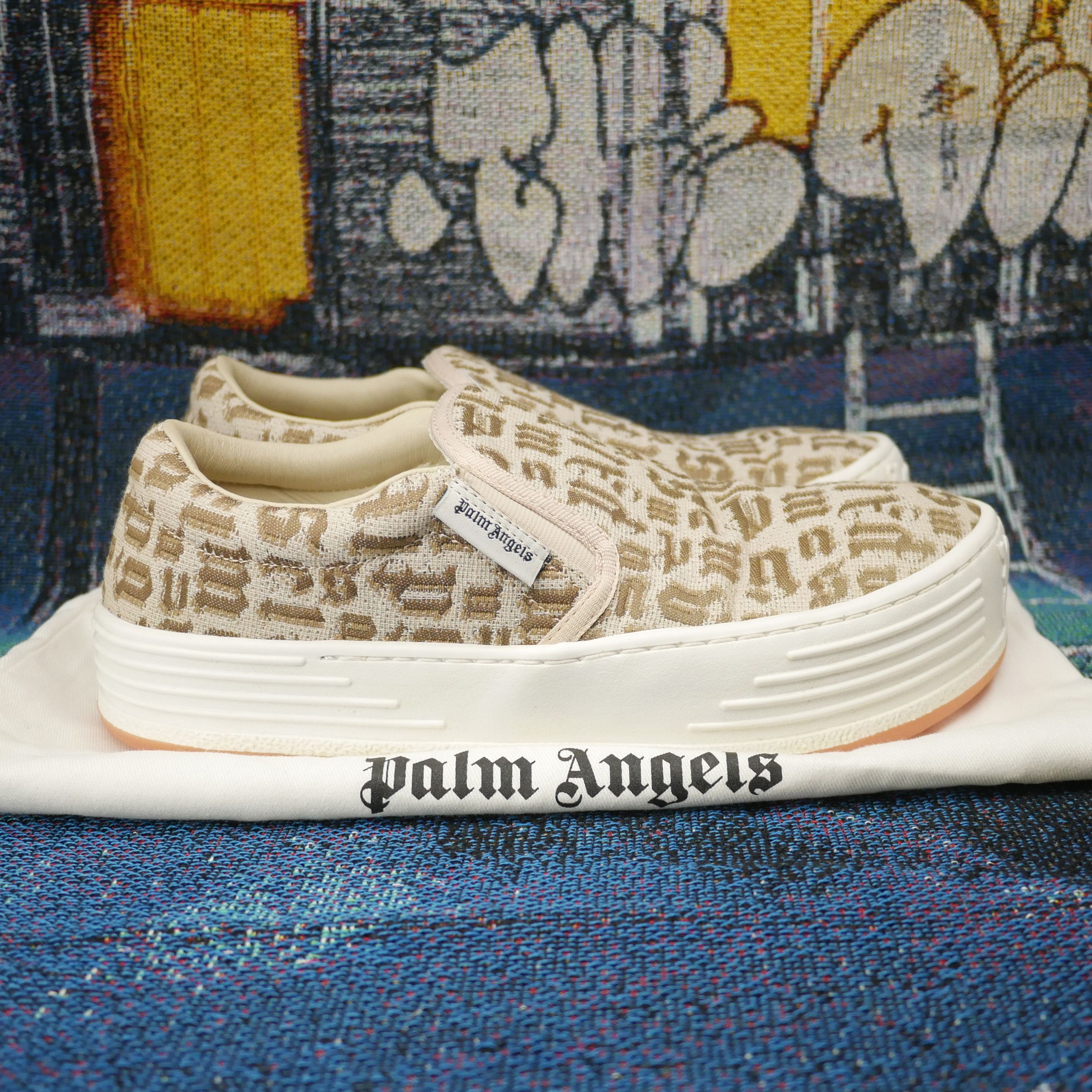 Palm Angels Palm Angels Slip Ons Beige AOP Font Size 42 Size US 10 / IT 40 - 1 Thumbnail