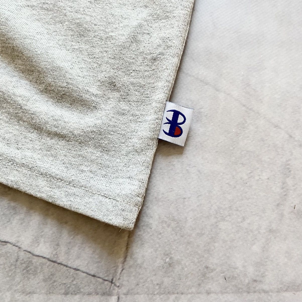 Beams Japan × Champion Beams Japan x Champion Passport Pocket Small Logo T-Shirt Size US S / EU 44-46 / 1 - 3 Thumbnail