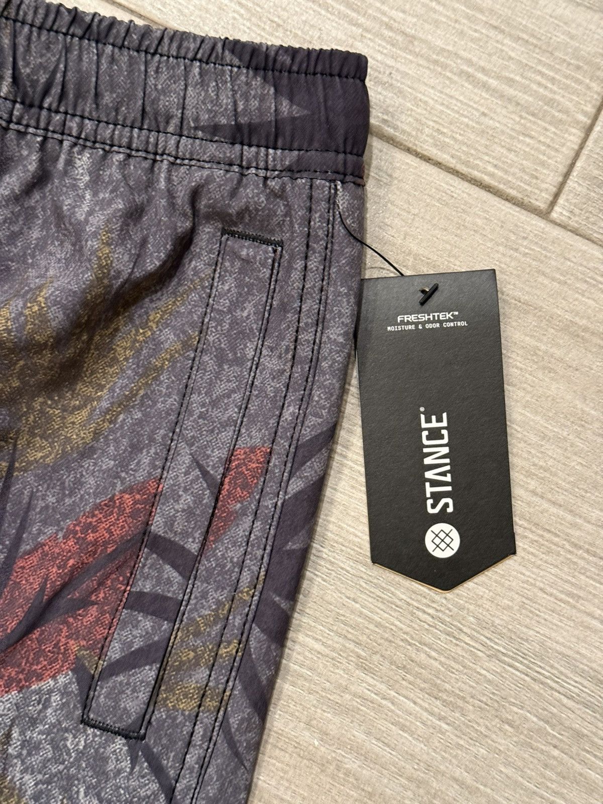 Stance Socks Stance Complex 2.0 Hybrid Short 7" Inseam BlackFade Sz Large Size US 34 / EU 50 - 2 Thumbnail