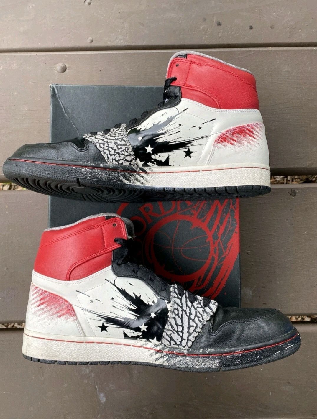 Jordan Brand Dave White Nike Air Jordan Retro 1 High Wings For The Future Size US 11.5 / EU 44-45 - 4 Thumbnail