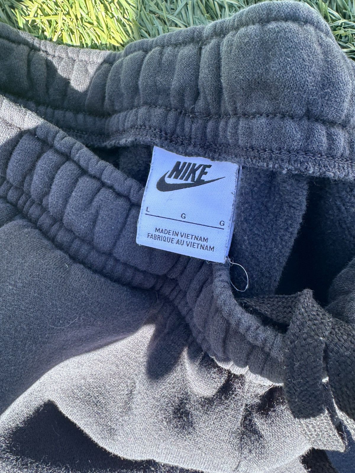 Nike Men black joggers Size US 42 / EU 58 - 2 Thumbnail