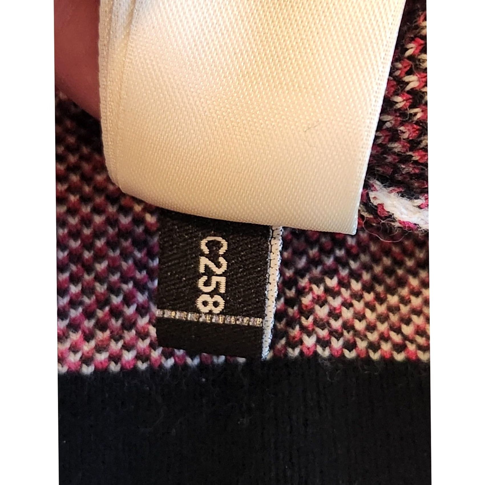 Vintage VINTAGE Kate Spade New York Windowpane Check Sweater Dress Womens XXL Geometric Knit Black Crew Neck Zipper Back 60s Inspired Size XXL / US 16-18 / IT 52-54 - 4 Thumbnail