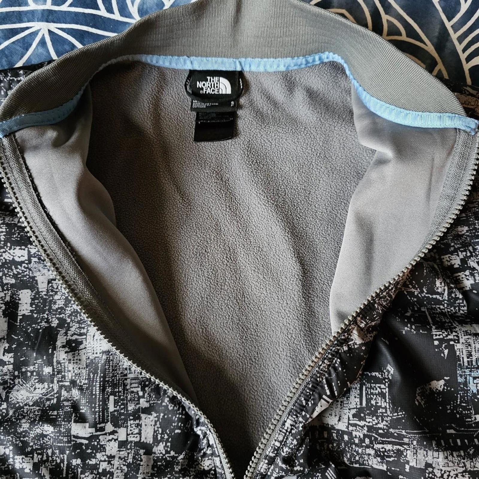The North Face The North Face Men's Grey and Blue Jacket Size US S / EU 44-46 / 1 - 8 Thumbnail