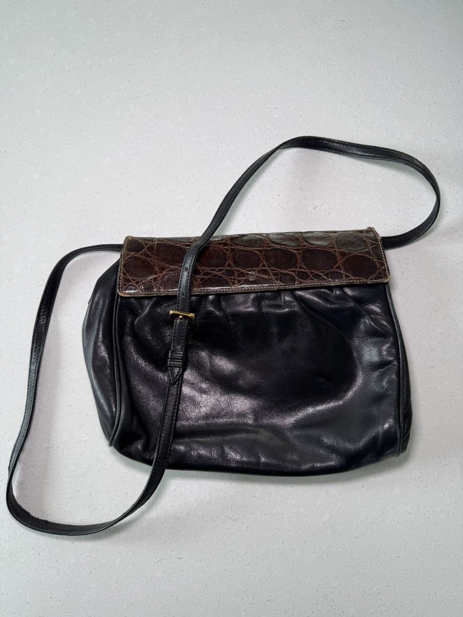 Loewe Vintage Loewe Black Shoulder Bag with Croc Embossed Flap Size ONE SIZE - 2 Thumbnail