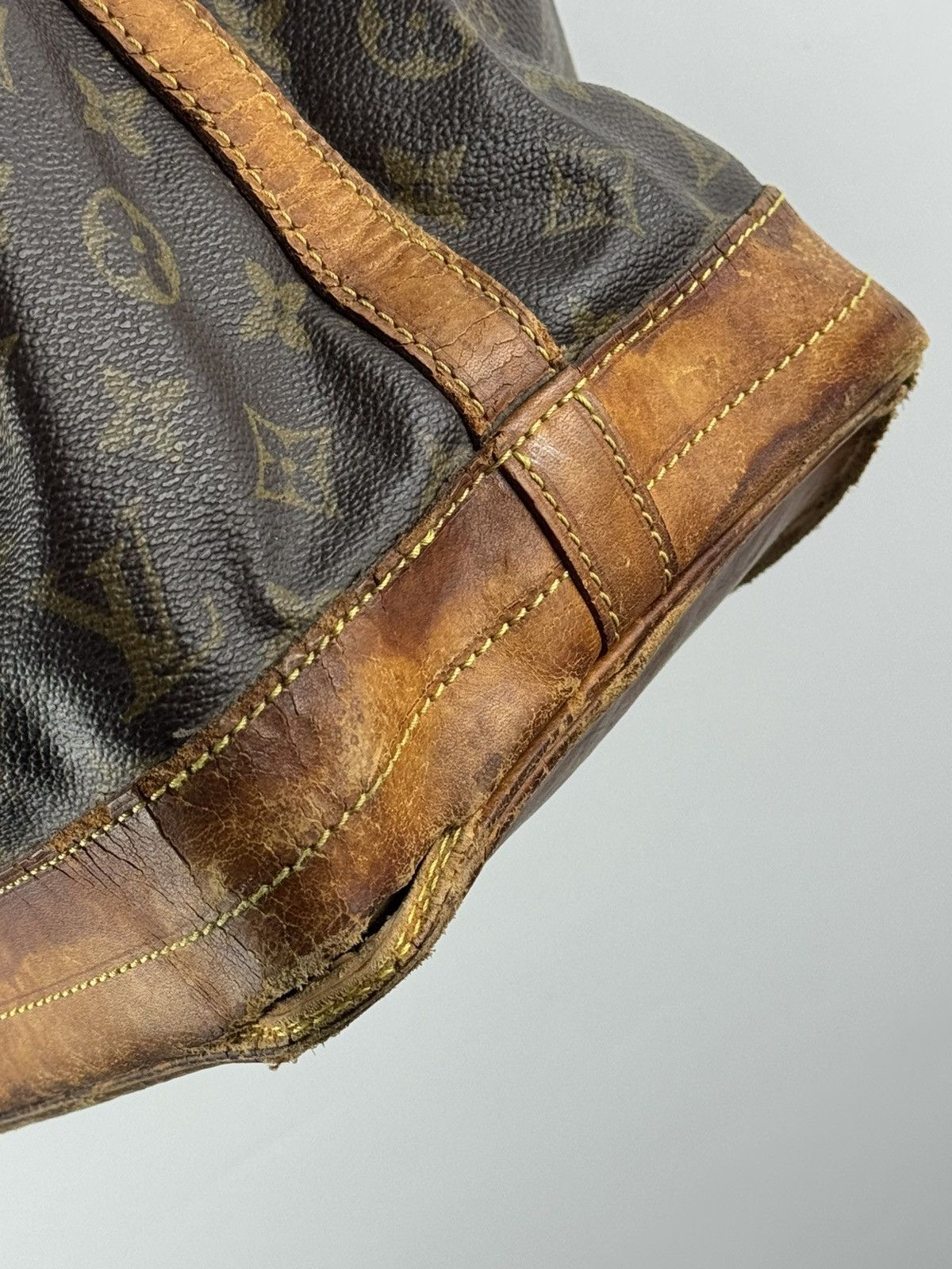 Louis Vuitton Vintage 80s Louis Vuitton Monogram Noe Bucket Bag Authentic Size ONE SIZE - 14 Thumbnail