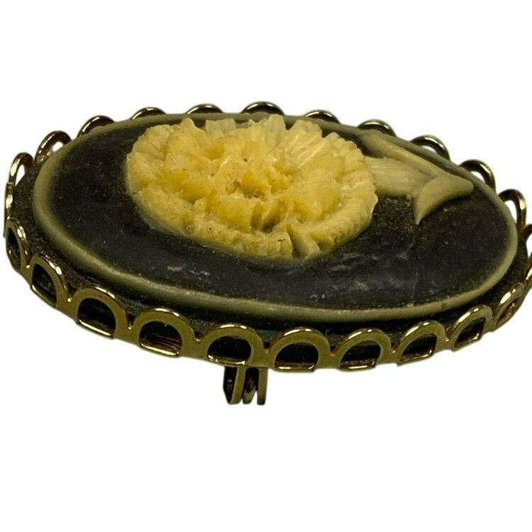 Other Vintage Floral Black and White Cameo Brooch Pin Gold-Tone Sc Size ONE SIZE - 3 Thumbnail