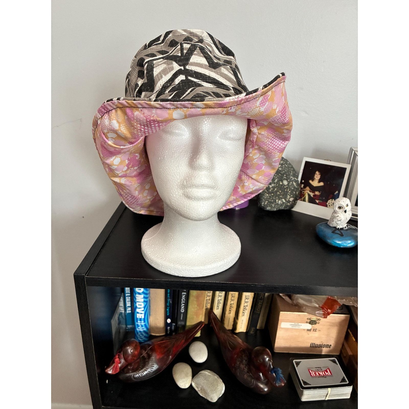 Other Bucket Hat Medium | Tribal Print with Pink Floral Lining Size ONE SIZE - 11 Thumbnail