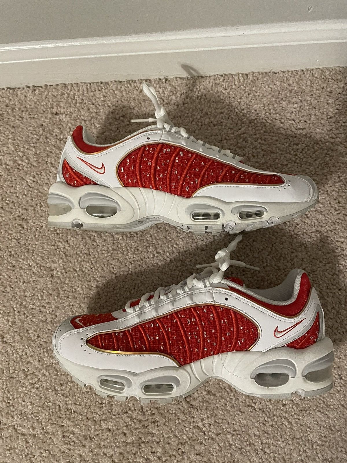 Nike × Supreme Nike x Supreme Air Max Tailwind IV Size US 10.5 / EU 43-44 - 3 Thumbnail