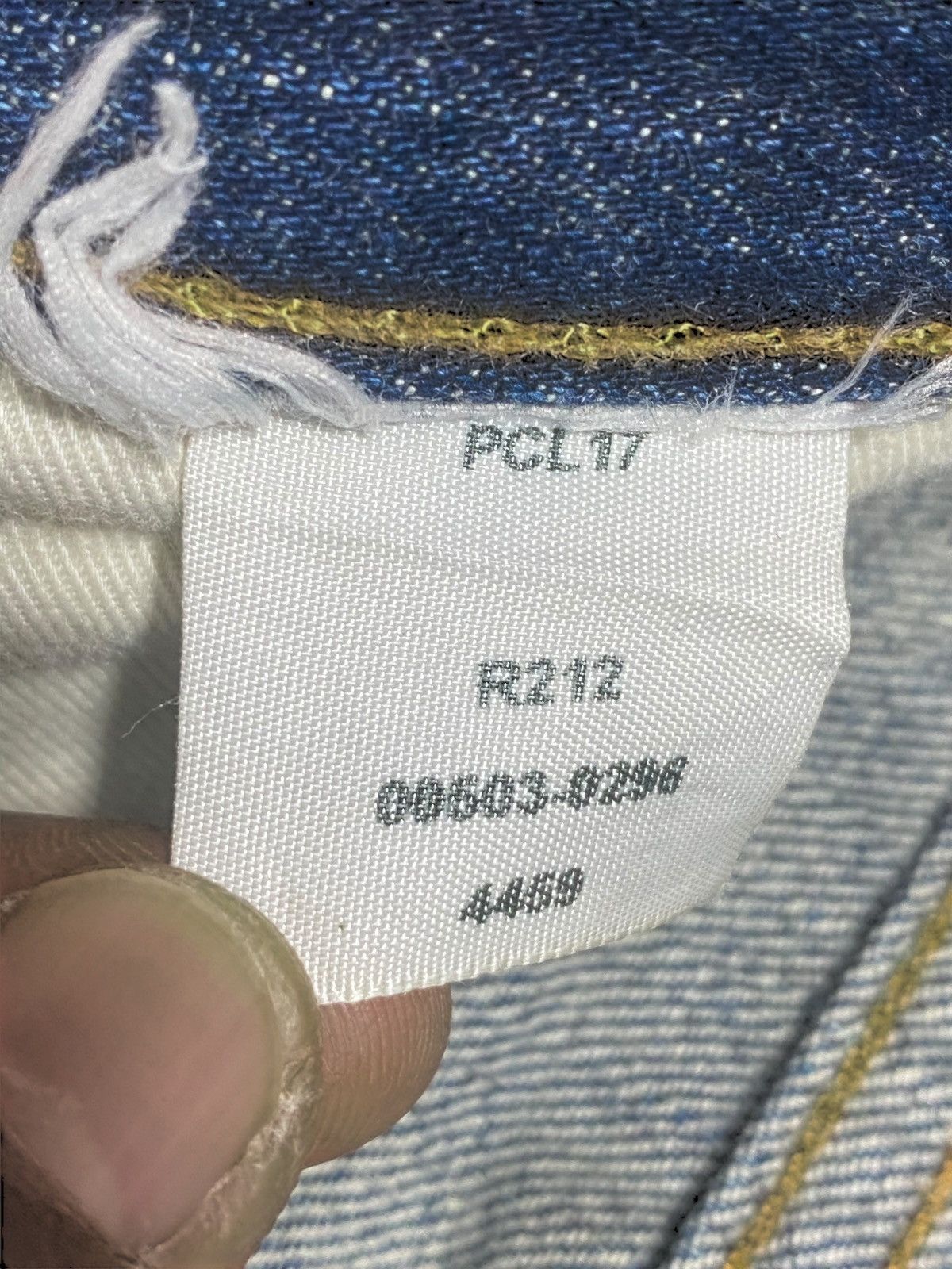 Levi's Vintage Clothing Vintage Levis 503 Blue Faded Whisker Loose Jeans Size US 32 / EU 48 - 17 Thumbnail