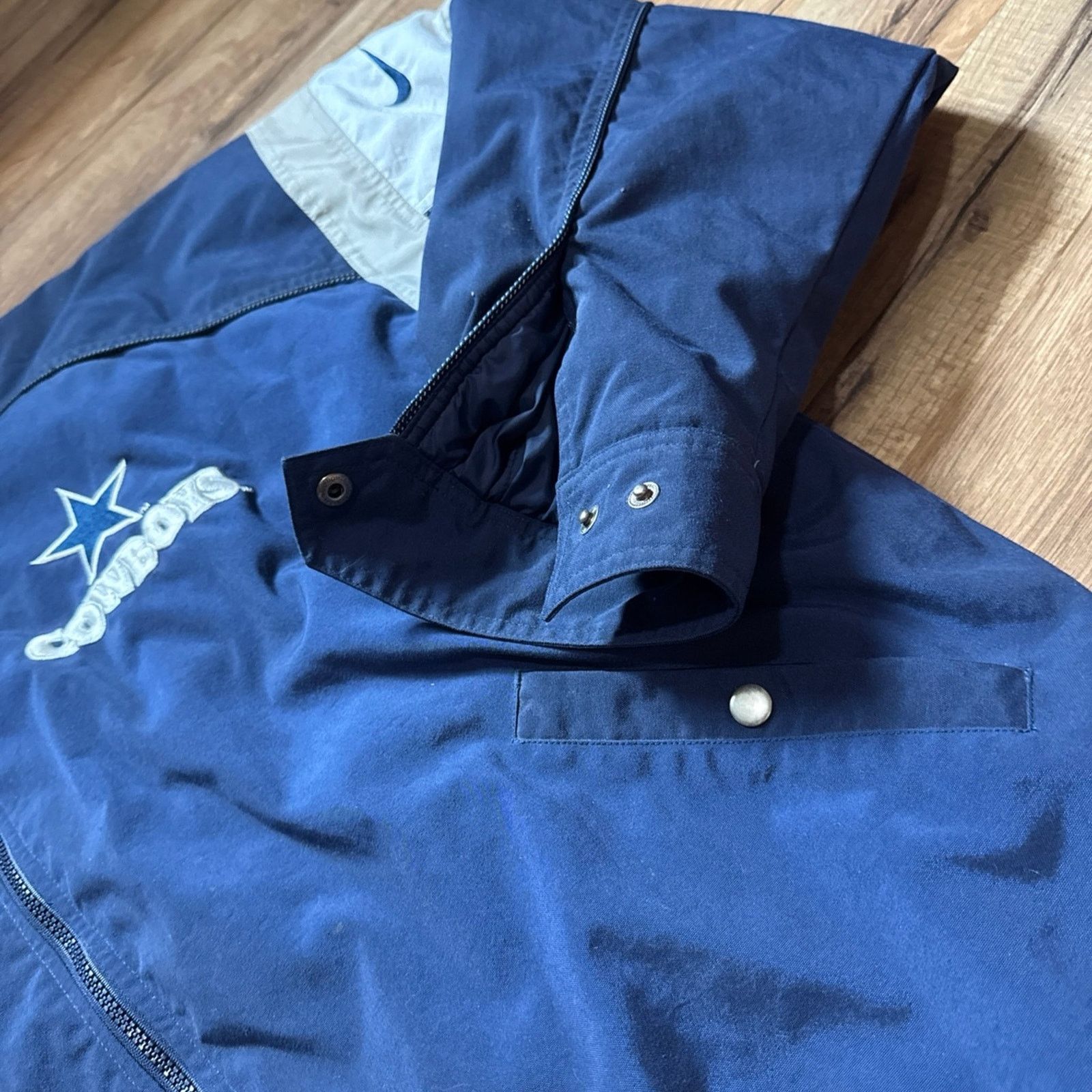 Nike 90s Nike Team NFL Pro Line Dallas Cowboys Zip Up Jacket Size US XL / EU 56 / 4 - 8 Thumbnail