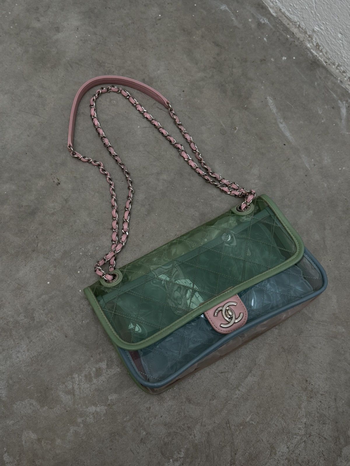 Chanel Chanel Coco Splash Flap Bag Green Blue Pink Size ONE SIZE - 1 Thumbnail