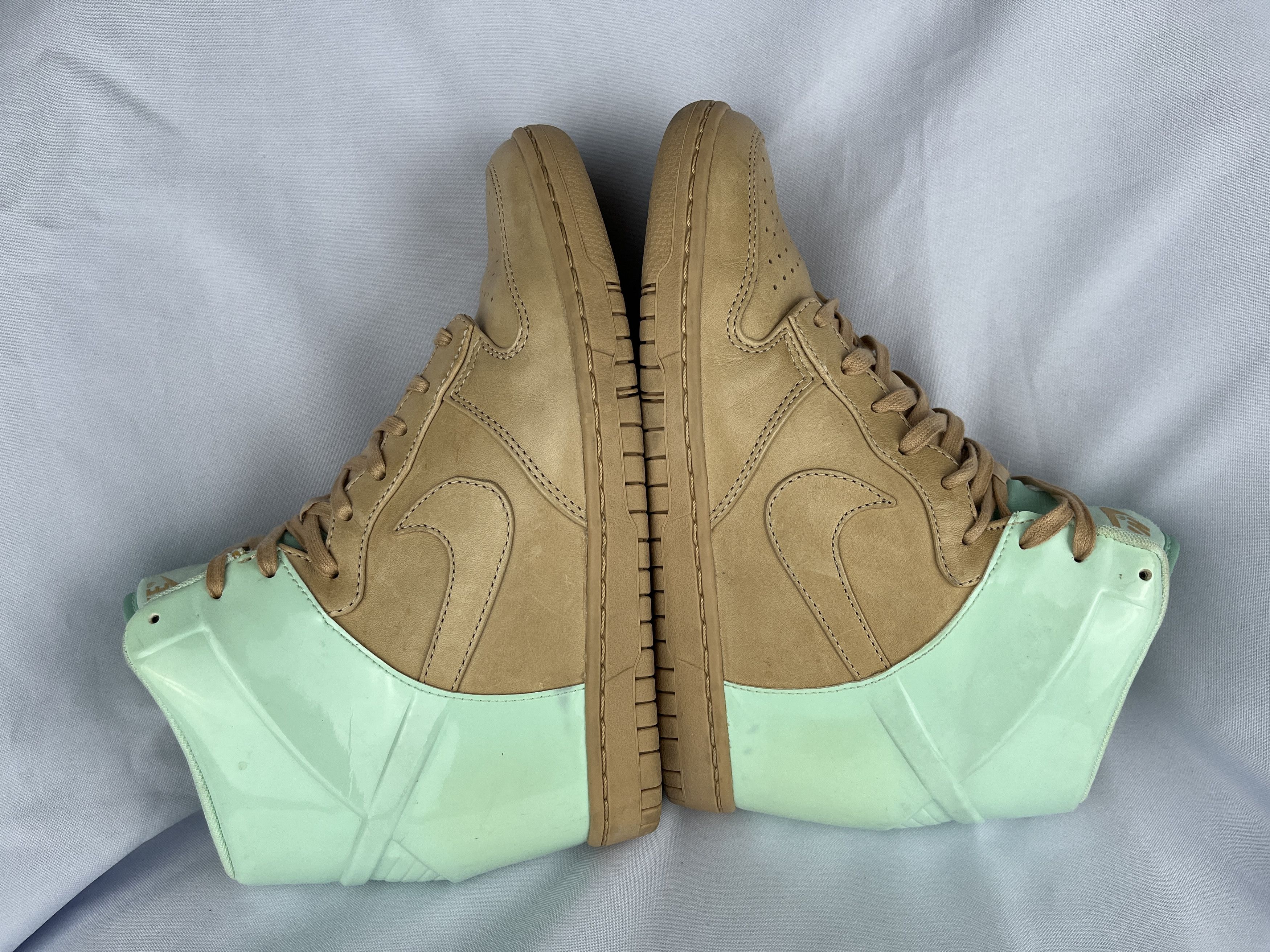 Nike Nike Dunk Sky High VT QS 'Vachetta Tan Arctic Green' Shoes Size US 6.5 / IT 36.5 - 8 Thumbnail