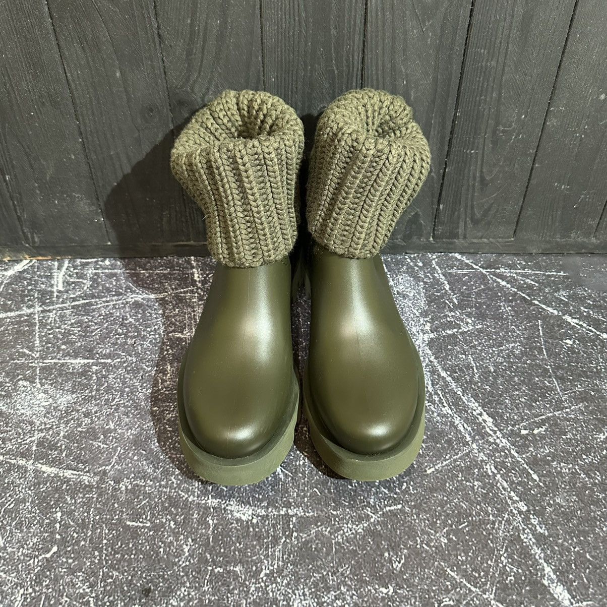Moncler MONCLER GINETTE - Women’s Waterproof Rubber Boots Size 37 Size US 7 / IT 37 - 6 Thumbnail