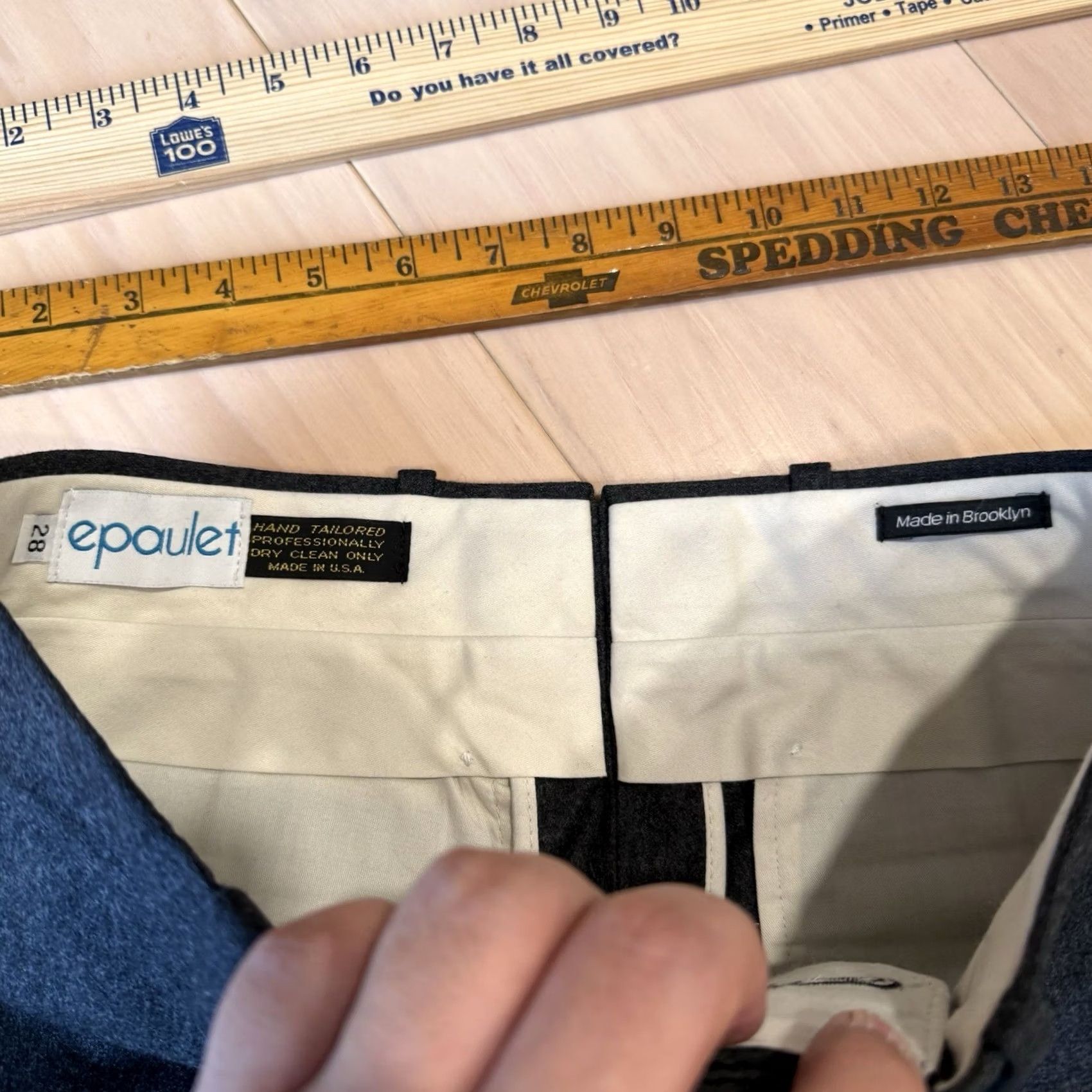 Epaulet Epaulet Wool Pants 27 Charcoal Gray Dress Pants 5-Pocket Regular Fit Wool USA Epaulet Mens Gray 27x30 Vintage? No Size US 27 - 7 Thumbnail