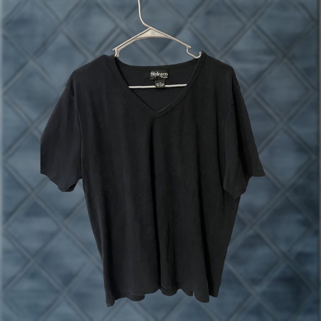 Vintage Style & Co Shirt Womens Plus Size 1X Black Short Sleeve V-neck Cotton Size XL / US 12-14 / IT 48-50 - 1 Thumbnail