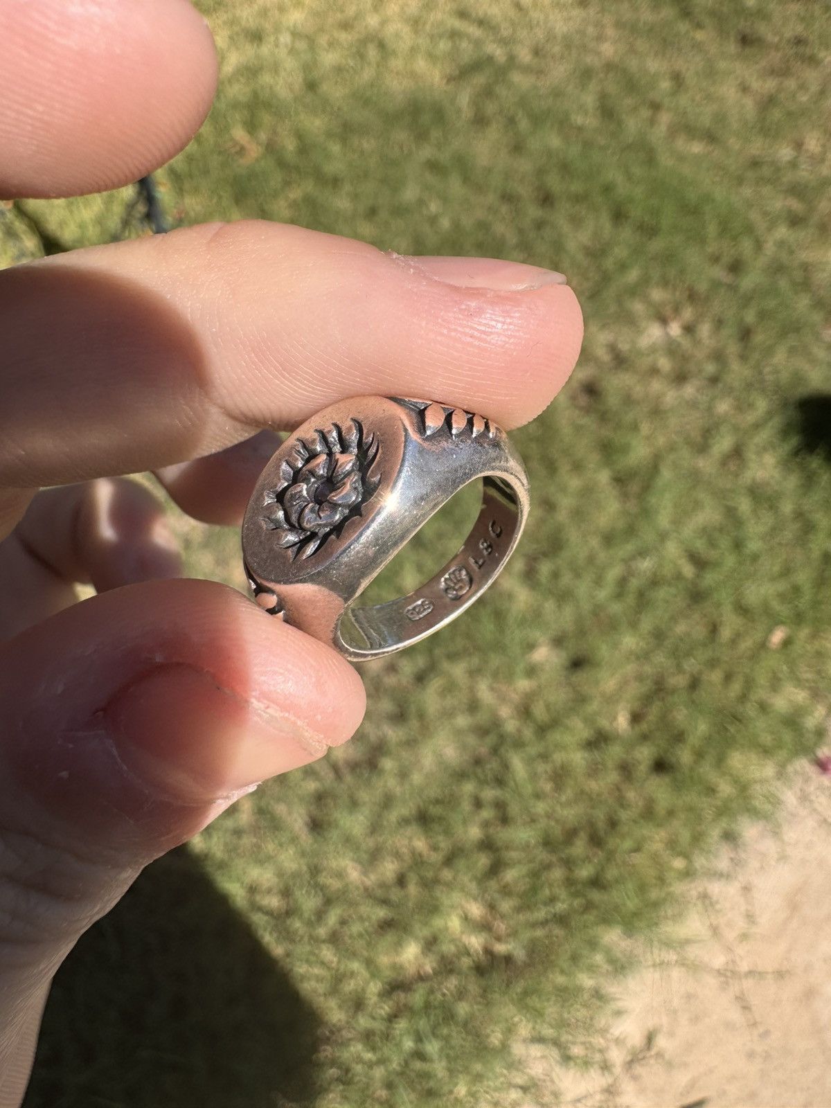 Other Lox & Chain Violets are Blue Sapphire Ring size 5 Size ONE SIZE - 4 Thumbnail