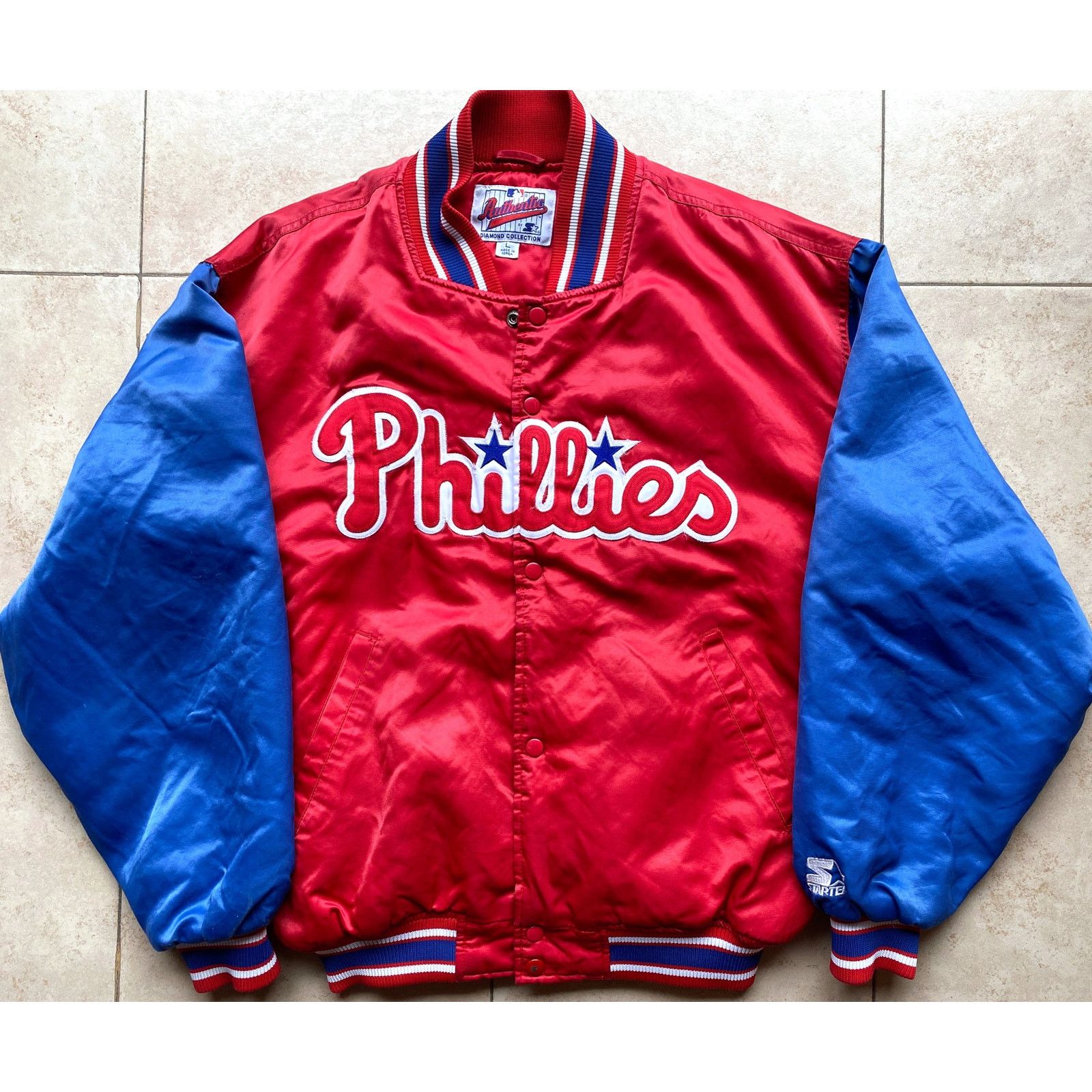Starter Philadelphia Phillies 90s STARTER satin L red MLB vintage Size US L / EU 52-54 / 3 - 4 Thumbnail