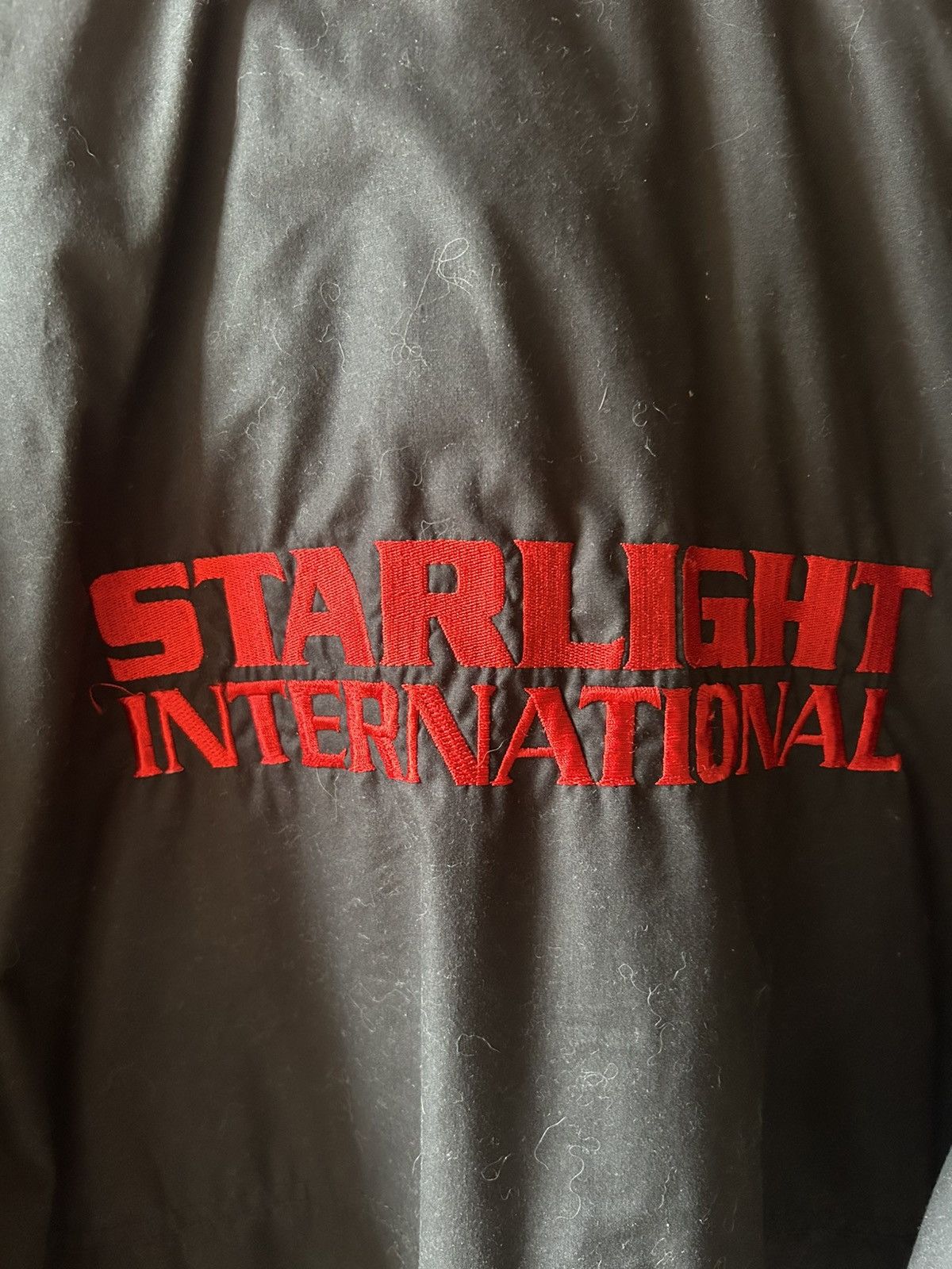 Other Vintage 1996 United Kingdom Britain Black And Red Jacket Size US XL / EU 56 / 4 - 4 Thumbnail