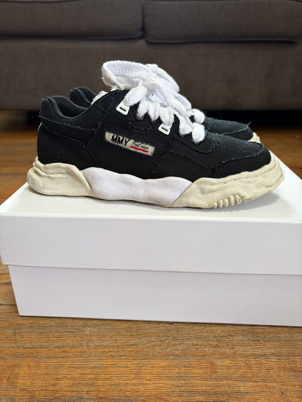 Maison MIHARA YASUHIRO Maison Mihara Yasuhiro Parker OG Sole Canvas Low Black White Size US 7.5 / EU 40-41 - 2 Thumbnail