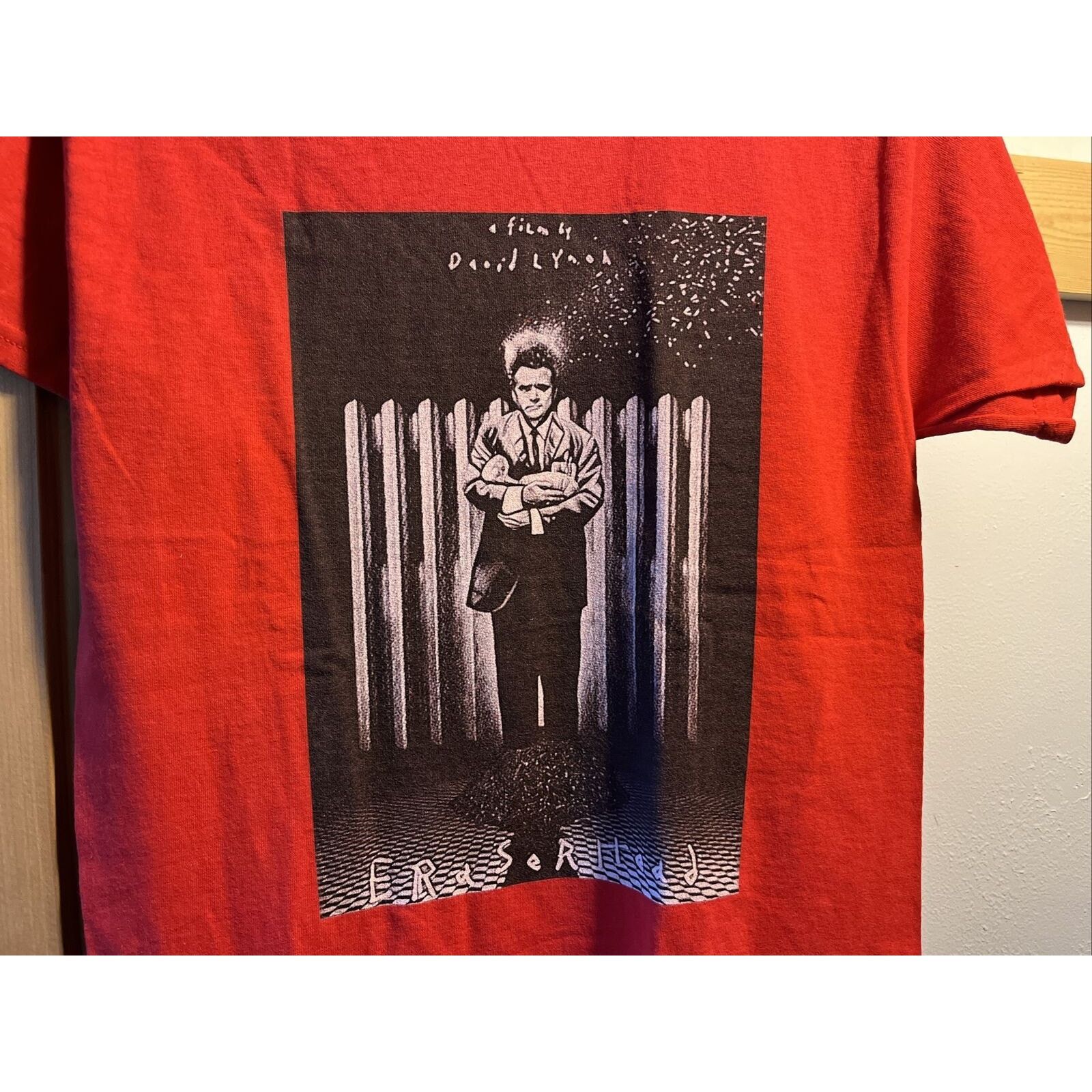 Gildan Eraserhead Unisex S Red Graphic Print Gildan Cotton T-Shirt Size US S / EU 44-46 / 1 - 8 Thumbnail