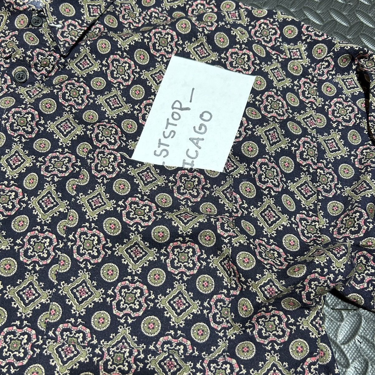 Vintage Vintage MAXX FM Shirt Mens Large Geometric Abstract Rayon Size US L / EU 52-54 / 3 - 4 Thumbnail